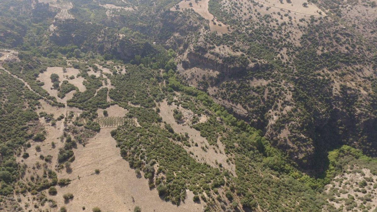 Manisa'da kaçak kazıya drone destekli operasyon