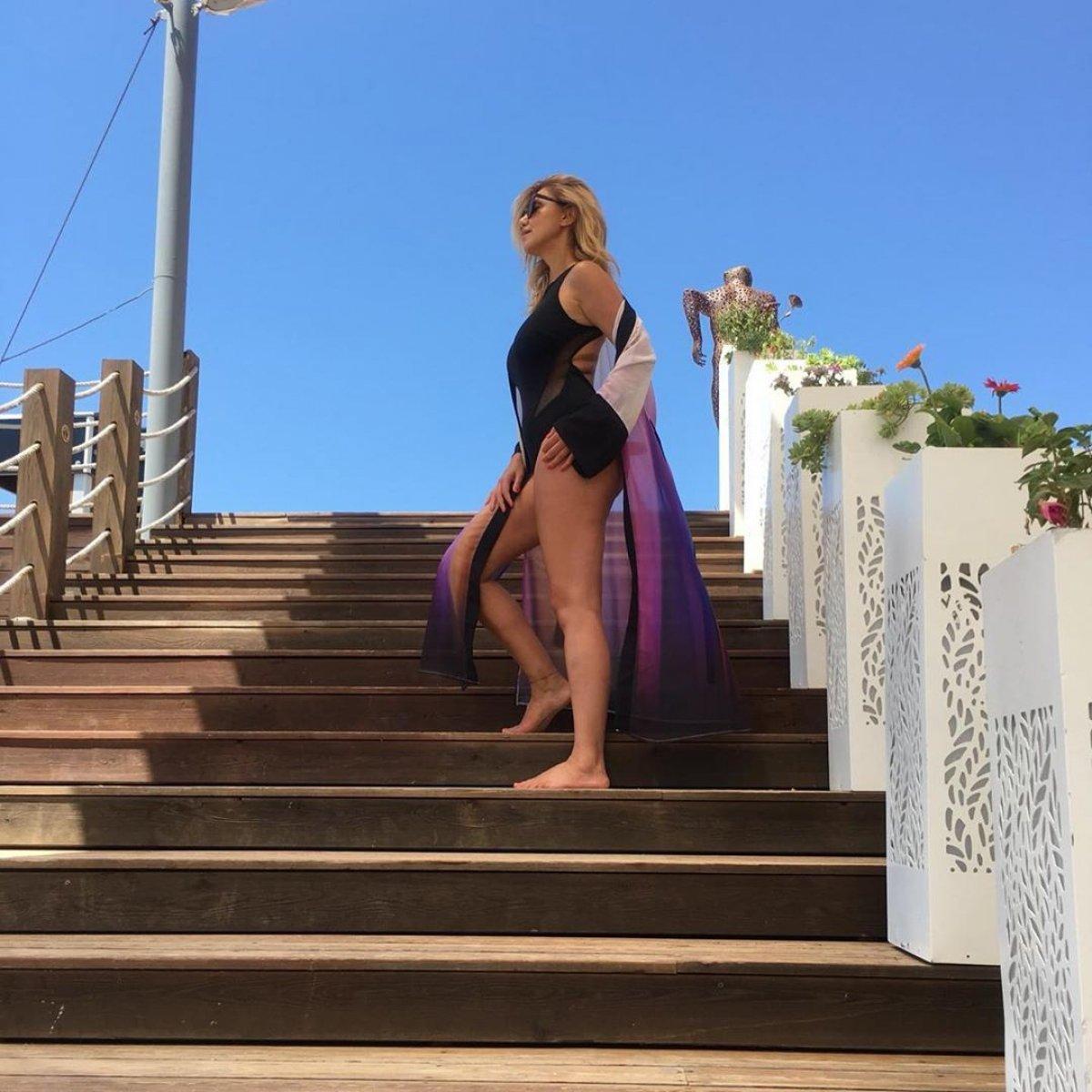 Zeynep Mansur kimdir, nereli, yaşı kaç? Zeynep Mansur'un dizi, film, şarkıları neler? Zeynep Mansur'un hayatı