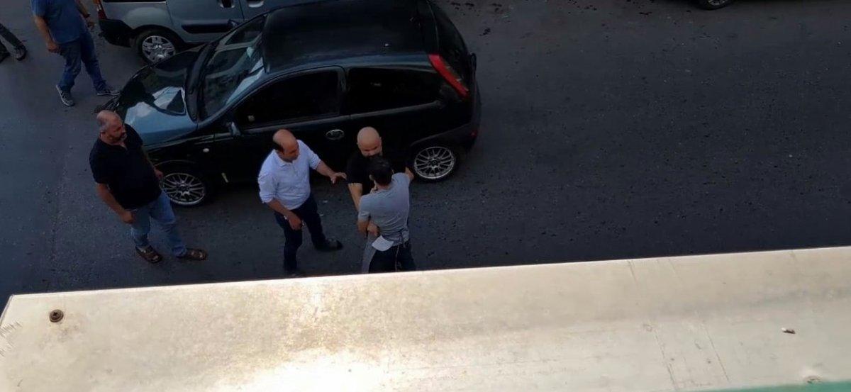 Sakarya'da yol verme kavgasında satırlı saldırı