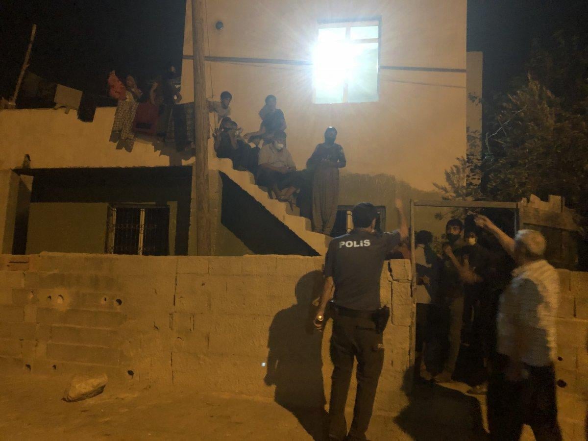 Adana'da fren kavgası büyüdü, emniyet müdürü müdahale etti