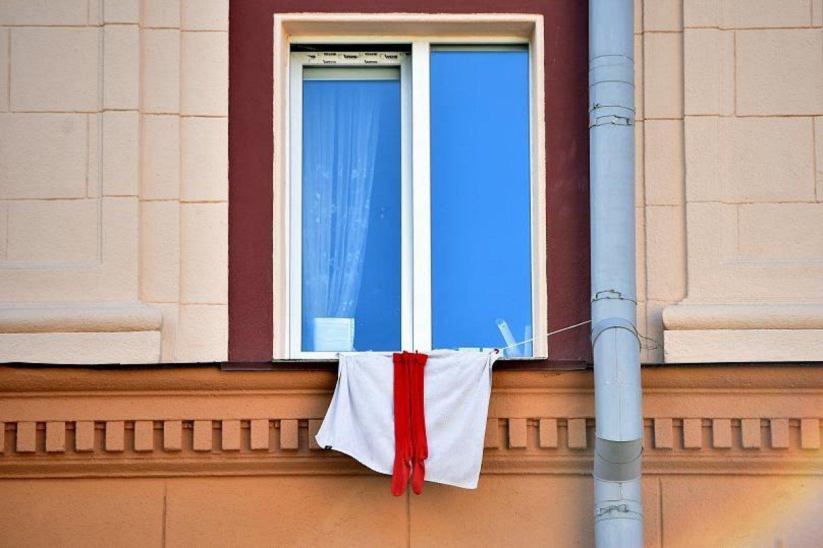 Belaruslu muhaliflerin iç çamaşırlı protestosu