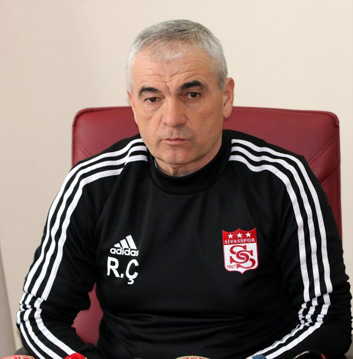 Rıza Çalımbay: Takımıma çok güveniyorum