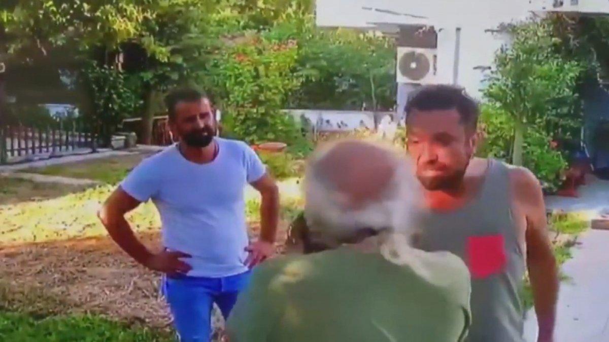 Halil Sezai: Odun parçasını şaka amacı ile kendisine uzattım