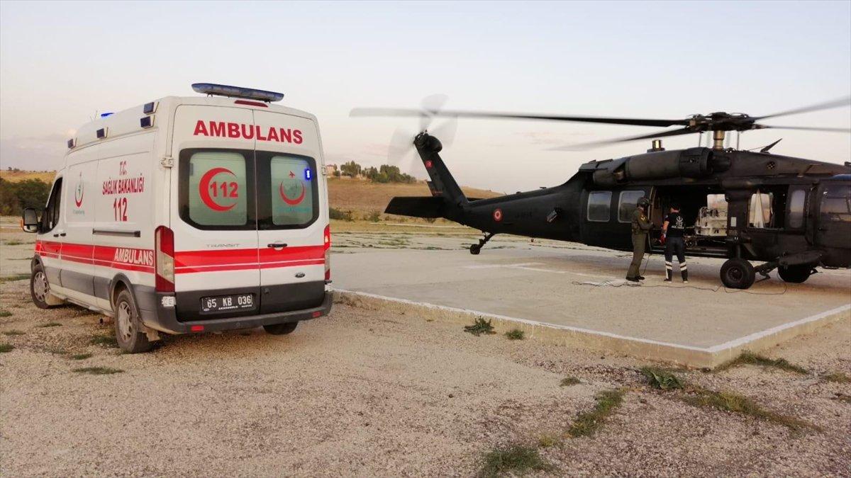 Van'da solunum sıkıntısı çeken yeni doğan bebek için seferber oldular