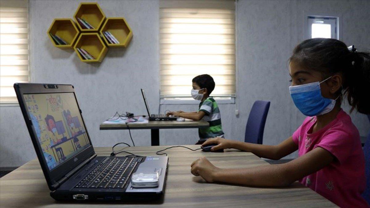 Çocuklar koronavirüse yakalanabilir