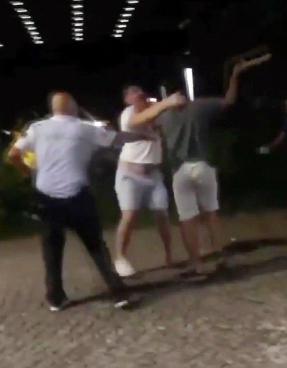 Antalya'da kavgaya tutuşan şahıslardan birine otomobil çarptı