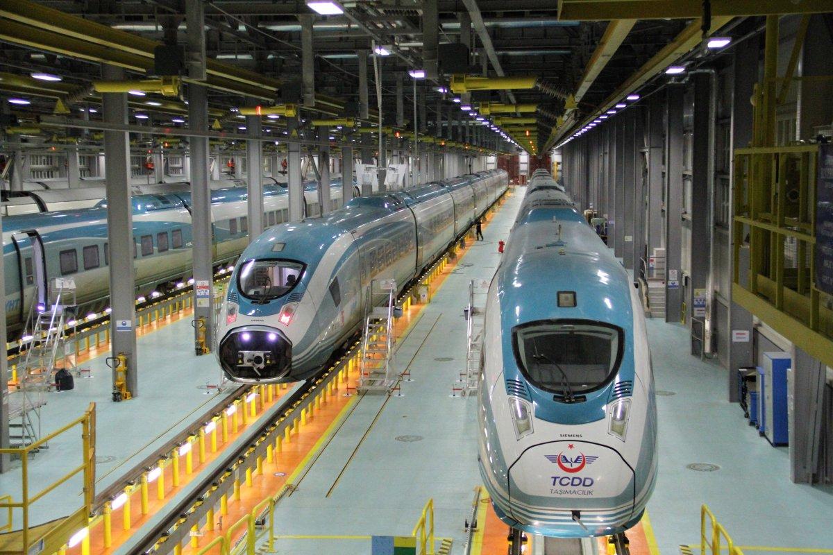 Almanya, 12 YHT setinin 8’ini Türkiye'ye teslim etti