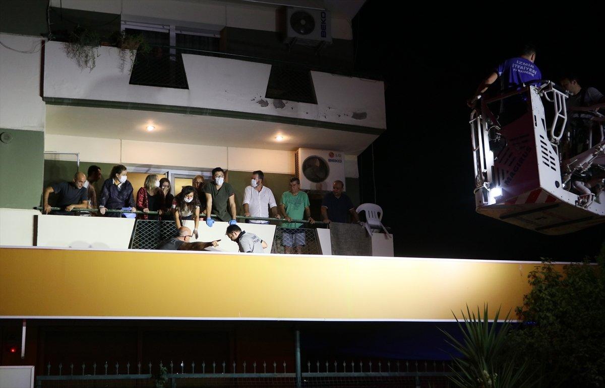 İzmir'de alkollü şahıs, 5. kattan tenteye düştü