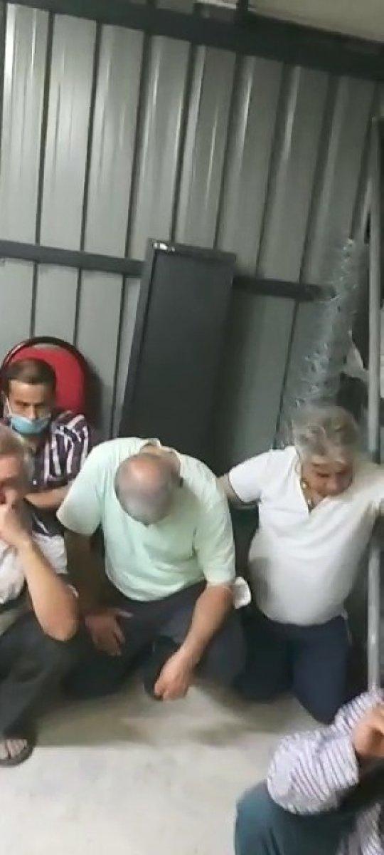 Bursa'da koronaya aldırış etmeden portatif çadır kurup kumar oynadılar