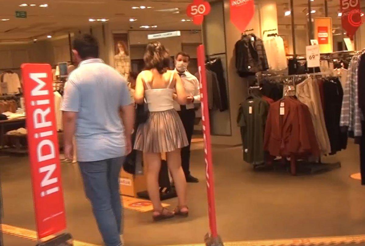 Taksim'de genç kadını takip ederek taciz eden kişi yakalandı