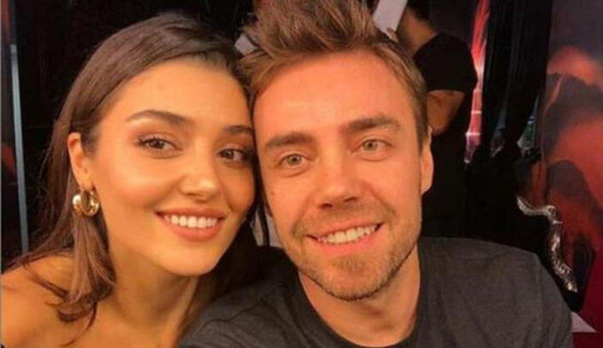 Murat Dalkılıç, karşılaştıkları nikahta 'Hasret Geceleri' şarkısını söylerken Hande Erçel telefonuna baktı