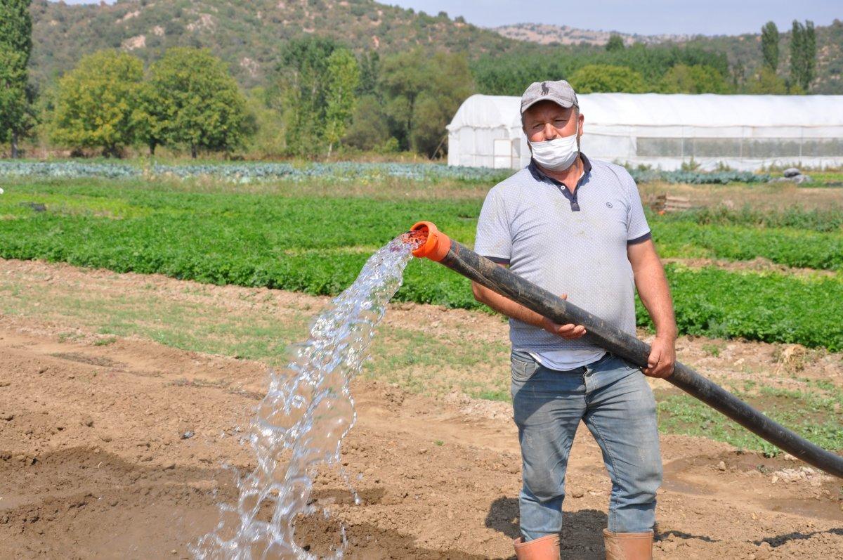 Kütahya'da köylüler, tarım arazilerinin 'sanayileştirilmesini' istemiyor