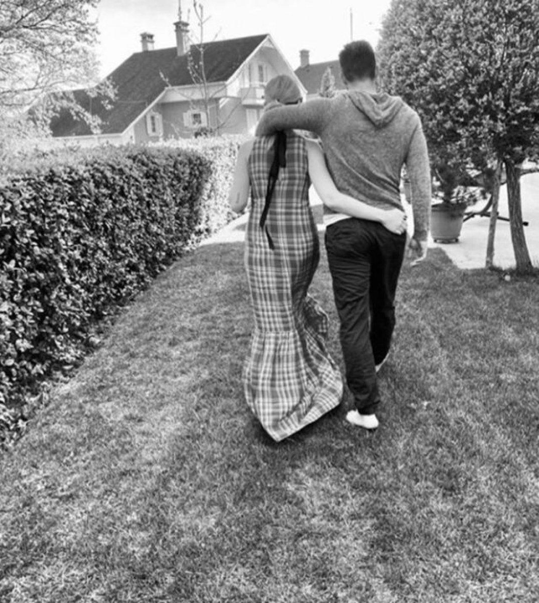 Hadise'nin çocukluk fotoğrafı