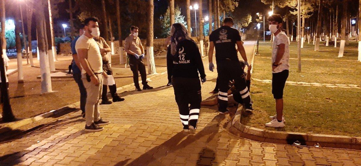 Adıyaman'da yan bakma kavgası: 2 yaralı