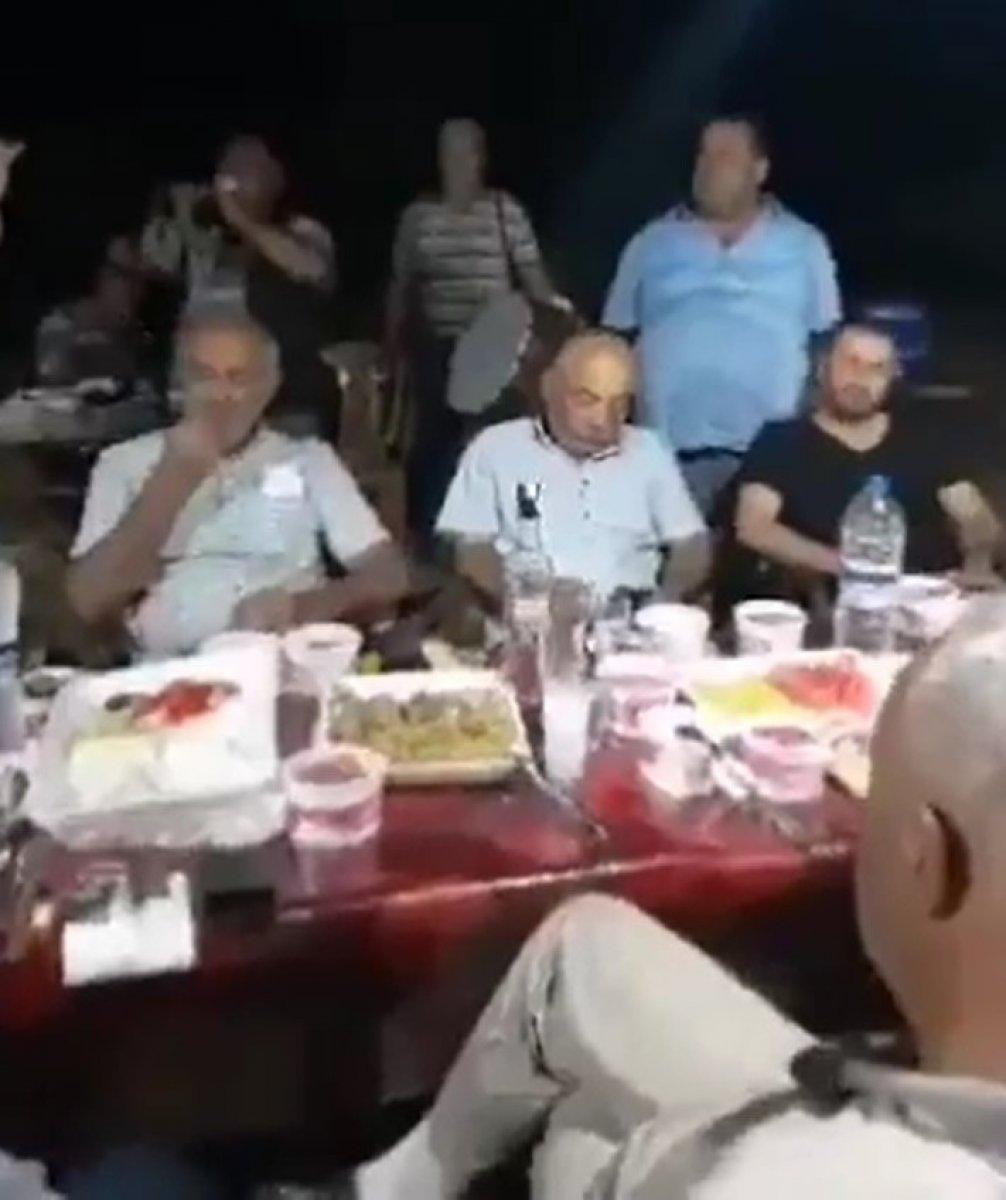 Gaziantep'te CHP'li başkandan koronavirüs partisi