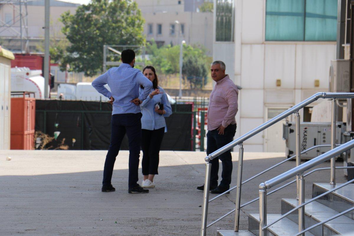 Diyarbakır'da market soyan hırsız, çalışanı kaçırdı