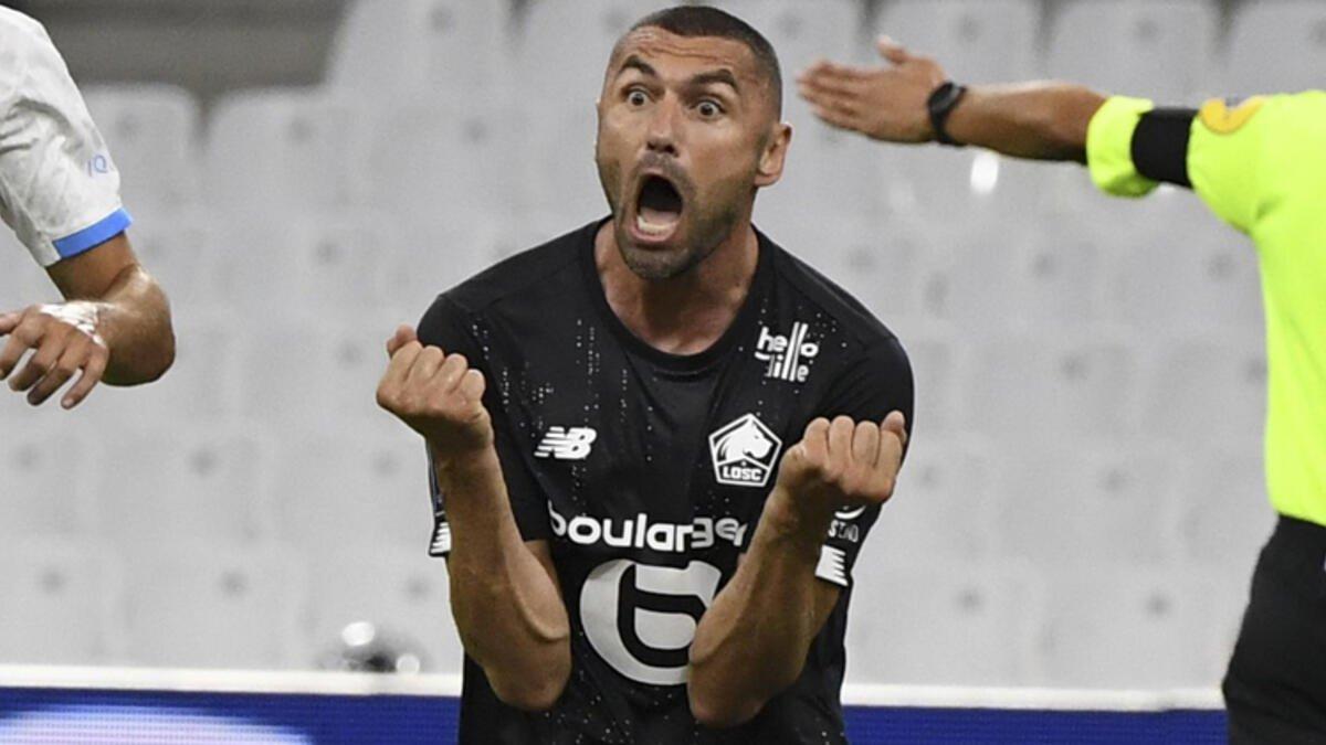 Fransızlardan Burak Yılmaz'a ofsayt eleştirisi