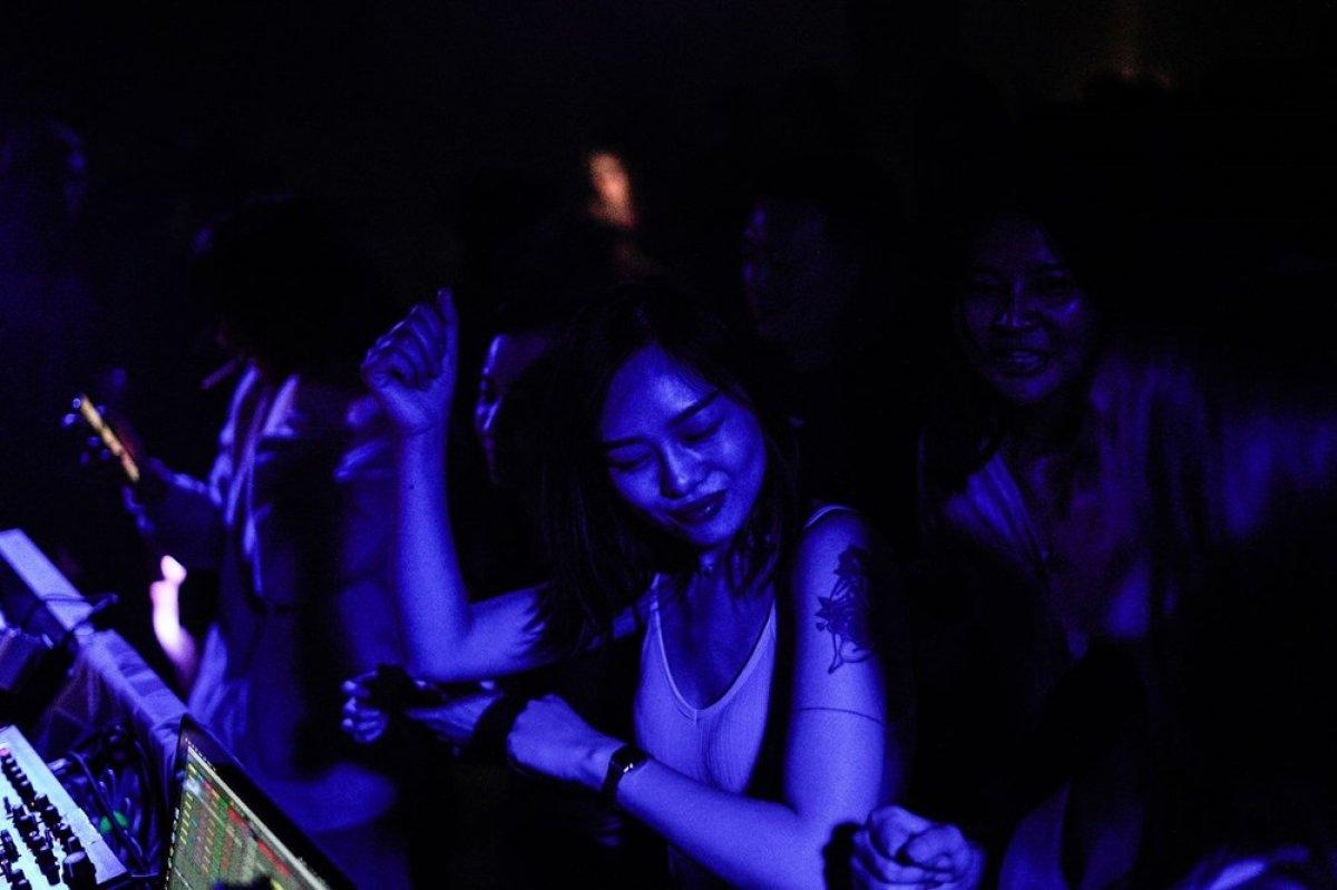 Vuhan'da koronavirüs durdu, gece hayatı normale döndü