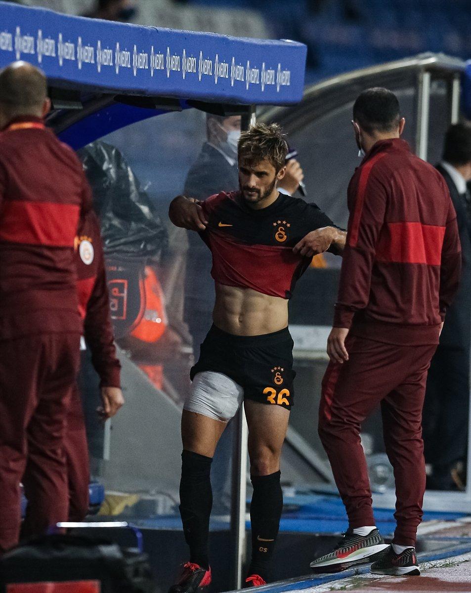 Galatasaray: Saracchi'nin sağ kasık adalesinde zorlanma var