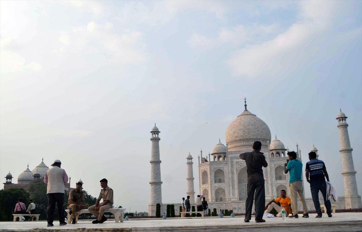 Tac Mahal ziyarete açıldı