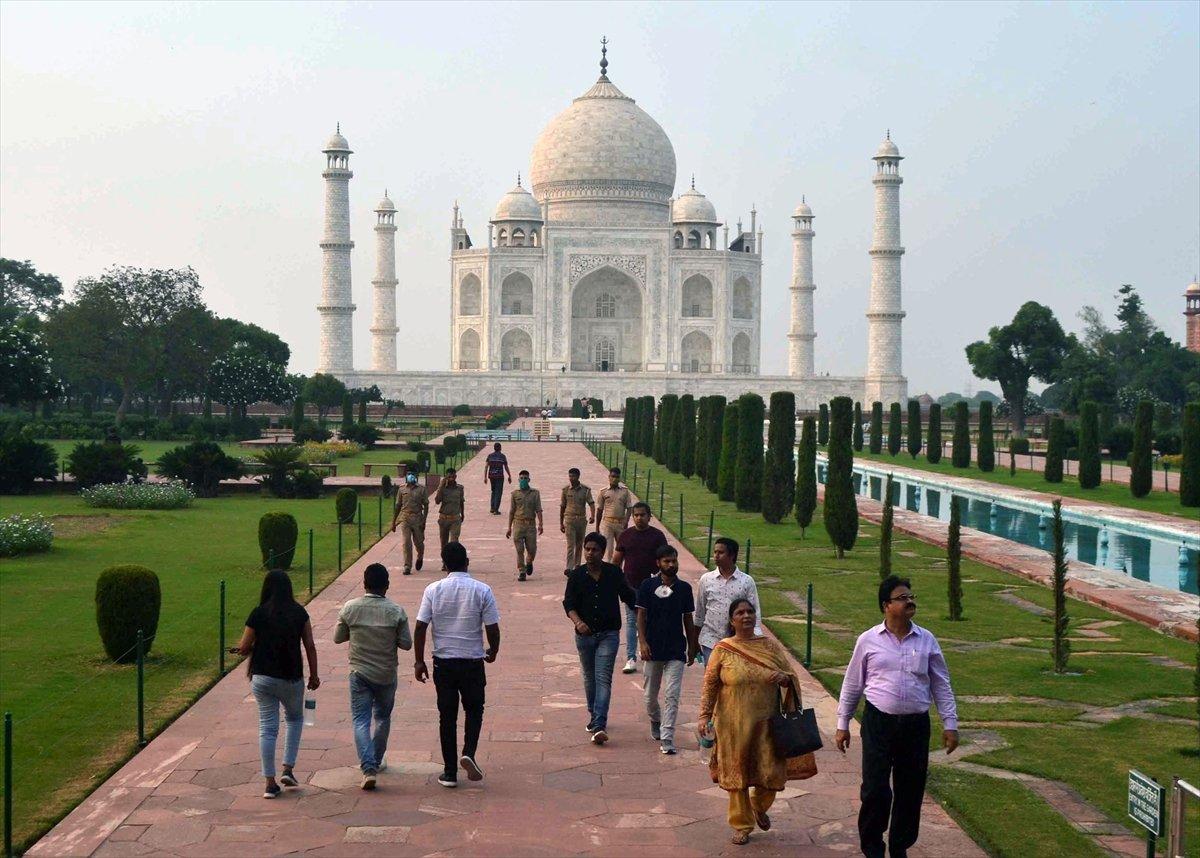 Tac Mahal ziyarete açıldı