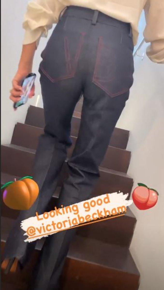 David Beckham eşi Victoria Beckham'ın kalçalarını paylaştı