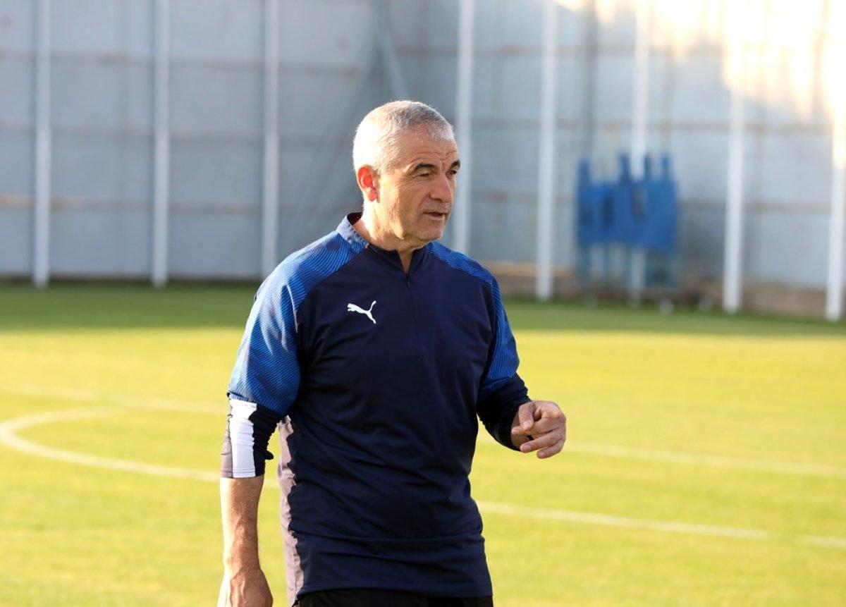 Rıza Çalımbay: Hiçbir takım hazır değil