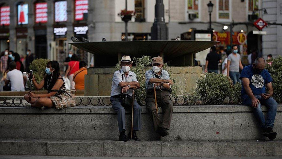 İspanya ekonomisi ikinci çeyrekte yüzde 17,8 daraldı