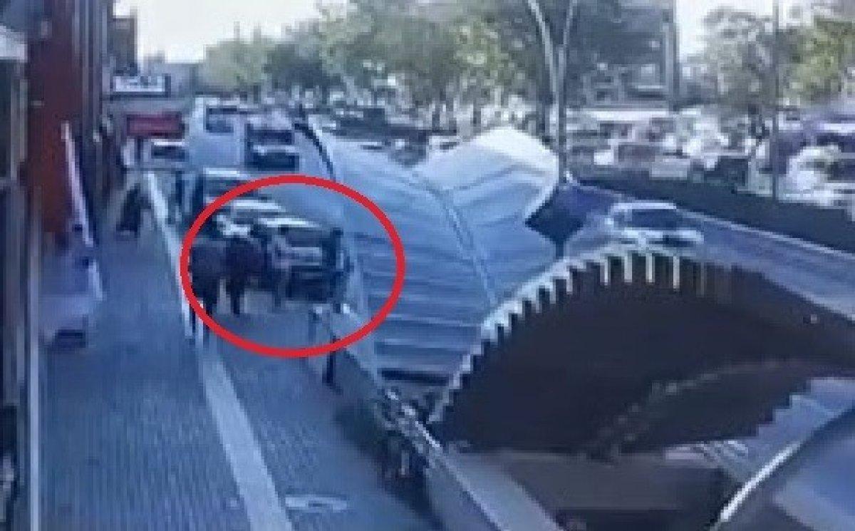 Bursa'da biri nöbet tuttu, diğeri motosiklet çaldı