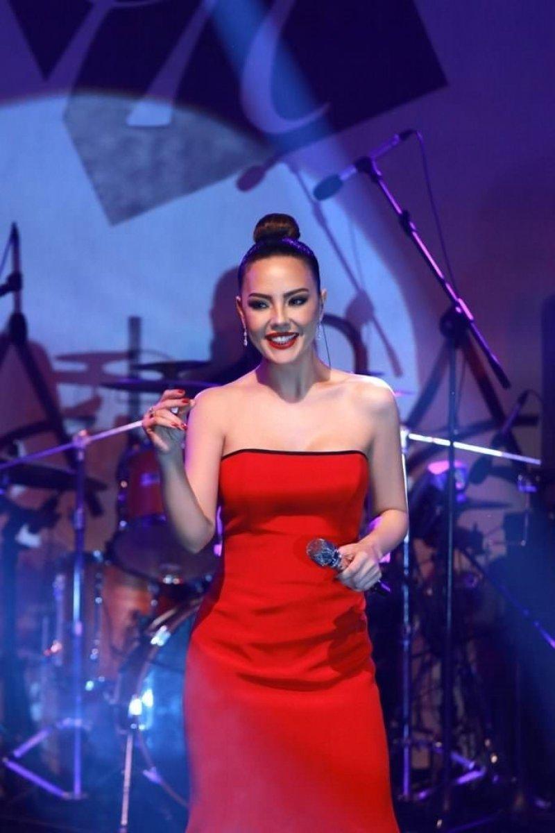 Ebru Gündeş'in babası Remzi Gündeş vefat etti