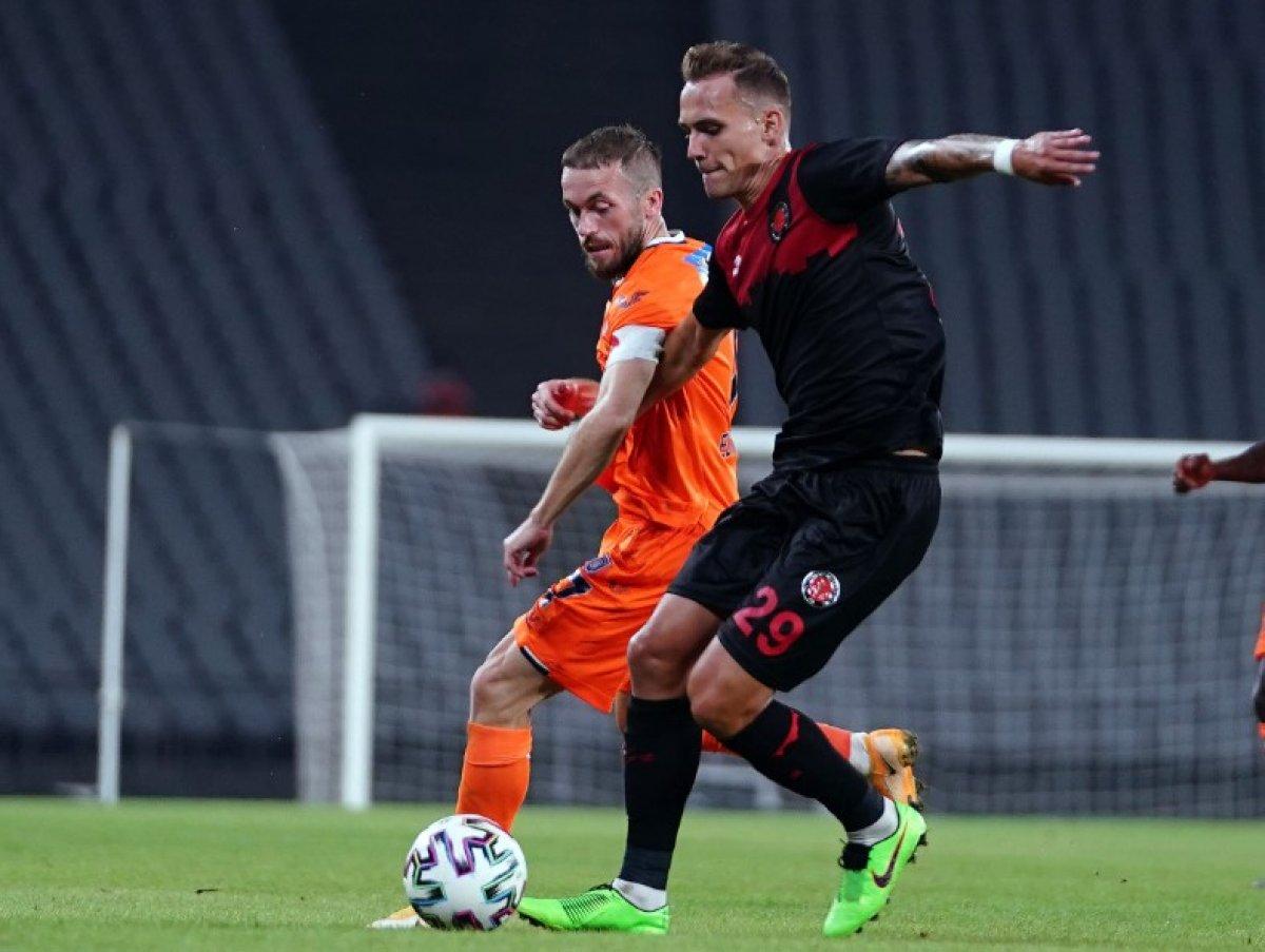 Okan Buruk: Şampiyonlar Ligi maçı olsa rezalet yaşamıştık