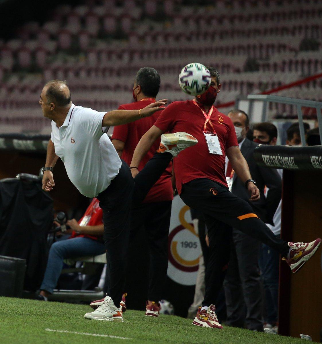 Fatih Terim'den klas hareket