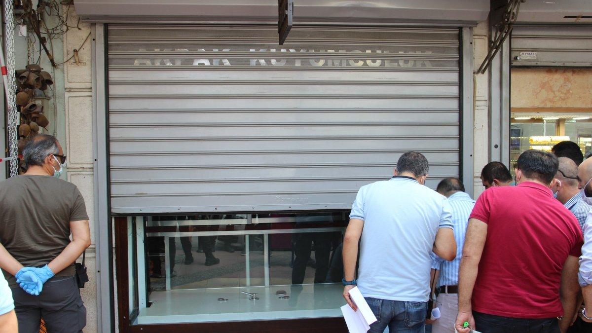 Manisa'da vatandaşı 10 milyon TL dolandıran 2 kuyumcu tutuklandı