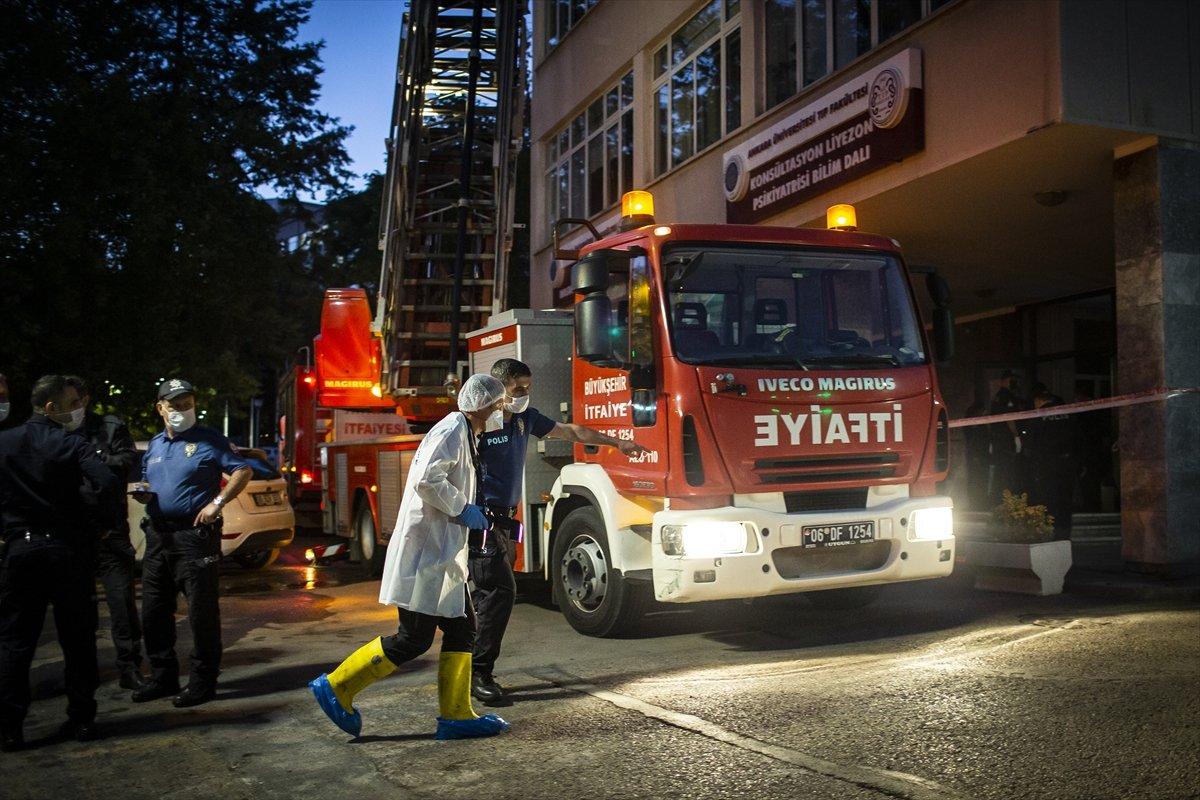 Ankara'da psikiyatri bölümünde yatan hasta odasını ateşe verdi