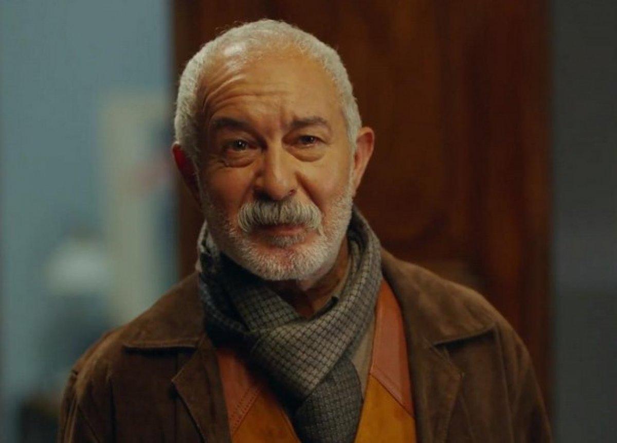 Oyuncu Ali Sürmeli, fenalaşarak hastaneye kaldırıldı