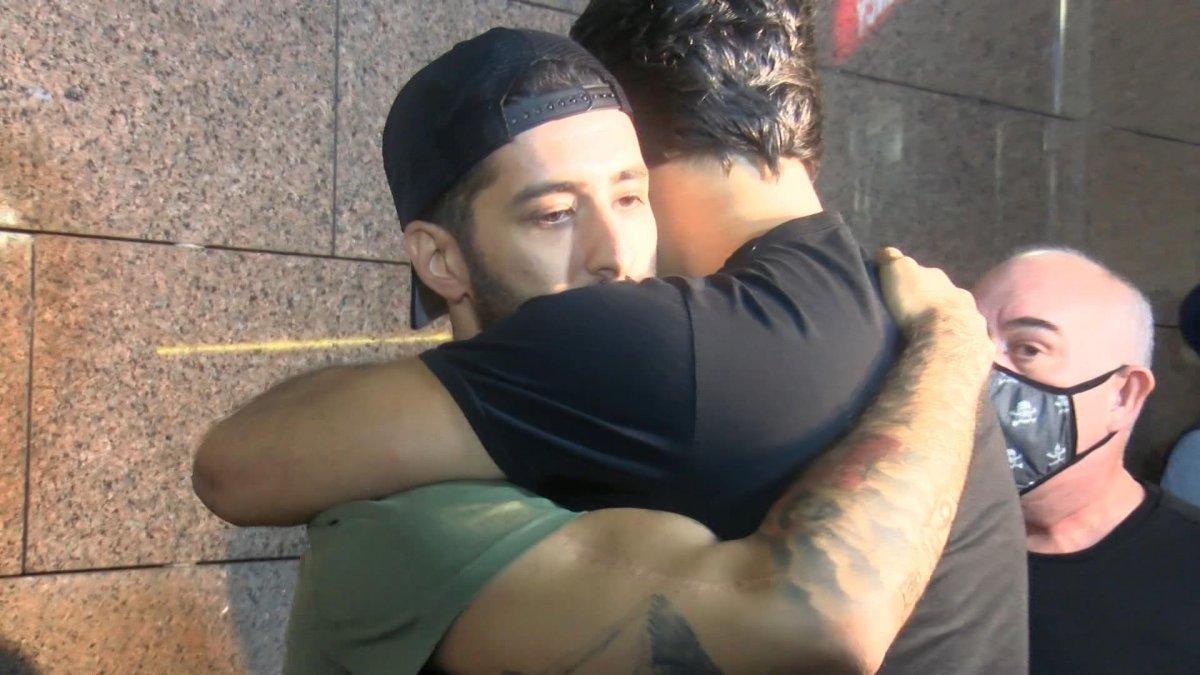 Oyuncu Ali Sürmeli, fenalaşarak hastaneye kaldırıldı