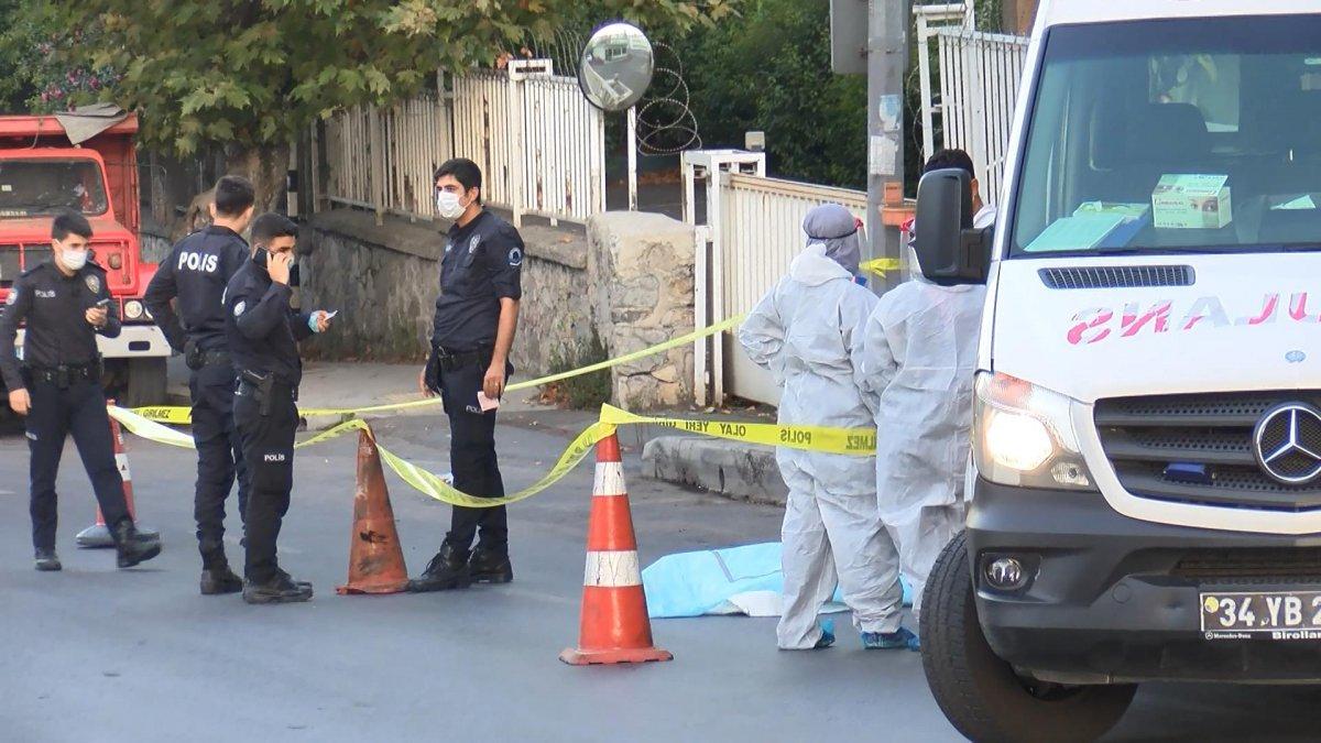 Zeytinburnu'nda bir kişi iş arkadaşı tarafından sokak ortasında öldürüldü