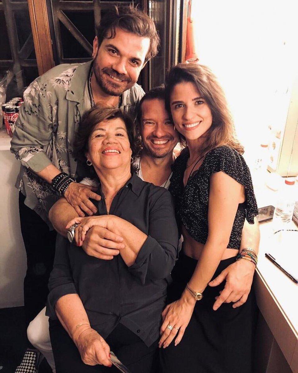 Kenan Doğulu'nun annesi beşinci torununa kavuştu