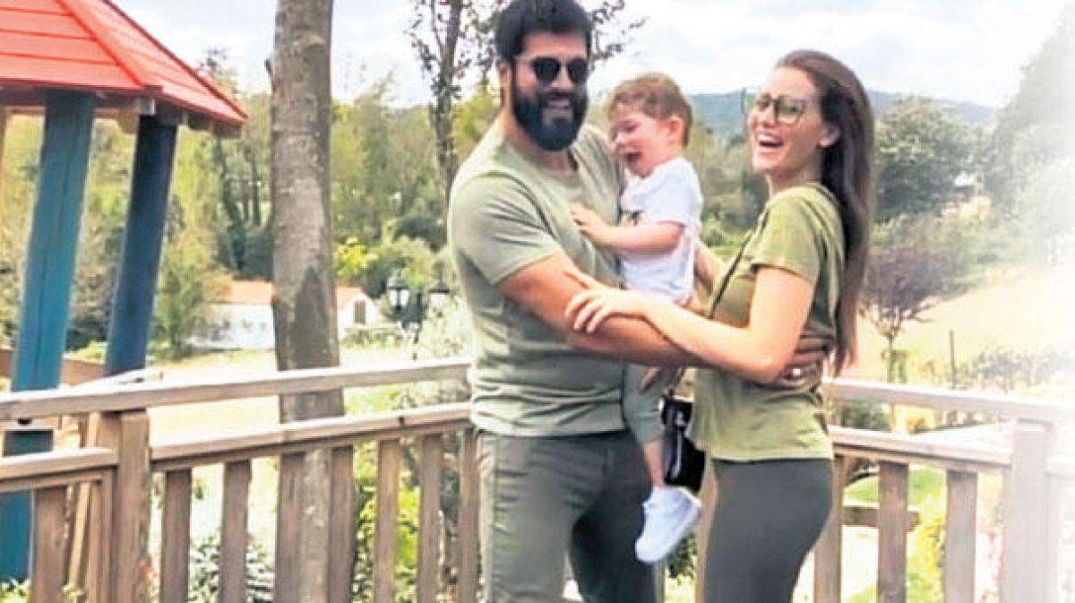 Burak Özçivit ile Fahriye Evcen'in pazar keyfi