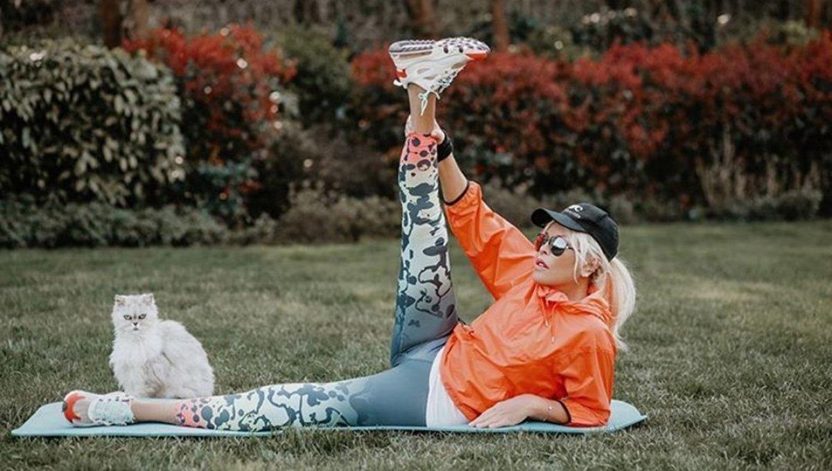 Ajda Pekkan, aldatıldı