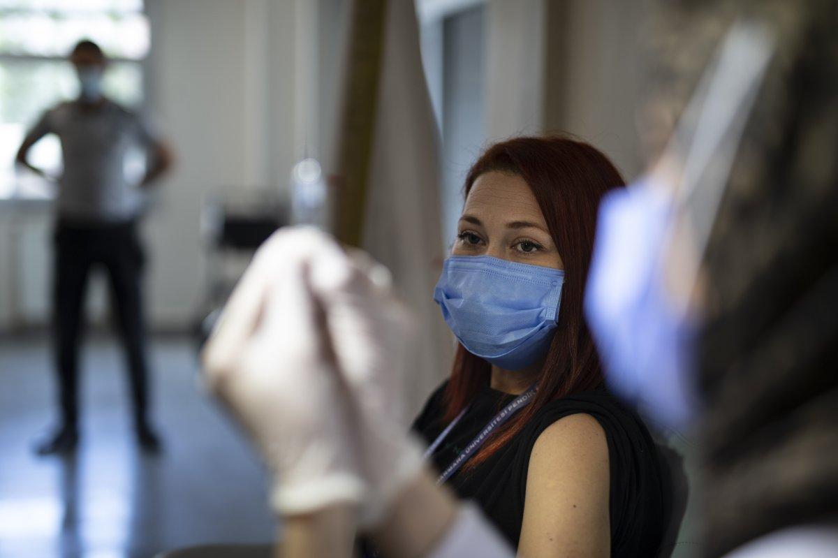 İstanbul’da ilk gönüllü aşılamalar yapıldı