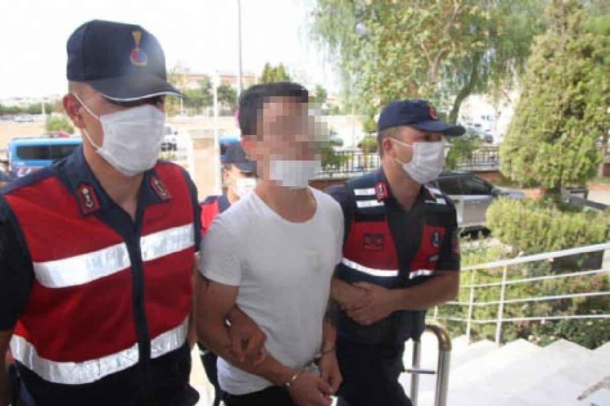 Didim'de 16 yaşındaki komşularına cinsel saldırıda bulunan 2 sapık tutuklandı