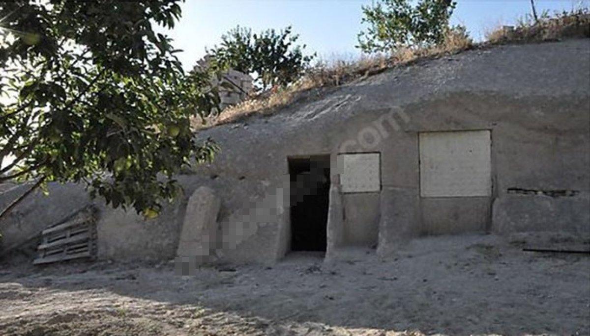 Kapadokya’da kayalar oyuldu, ‘butik otel’ olarak satışa sunuldu