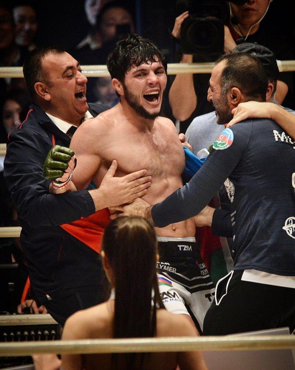 Azerbaycan'da karma dövüş sporcusu Tofiq Musayev orduya katıldı