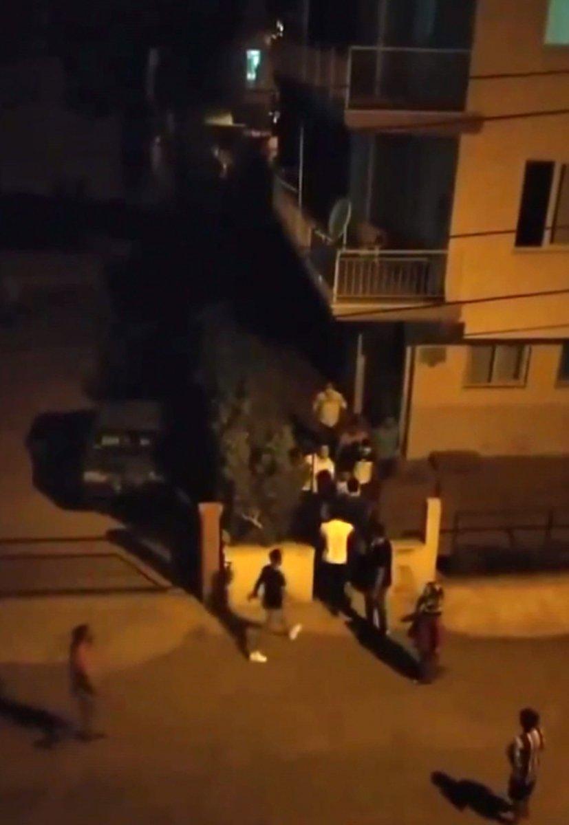 Antalya'da asker eğlencesi düzenleyen grup, tepkilere öfkelendi