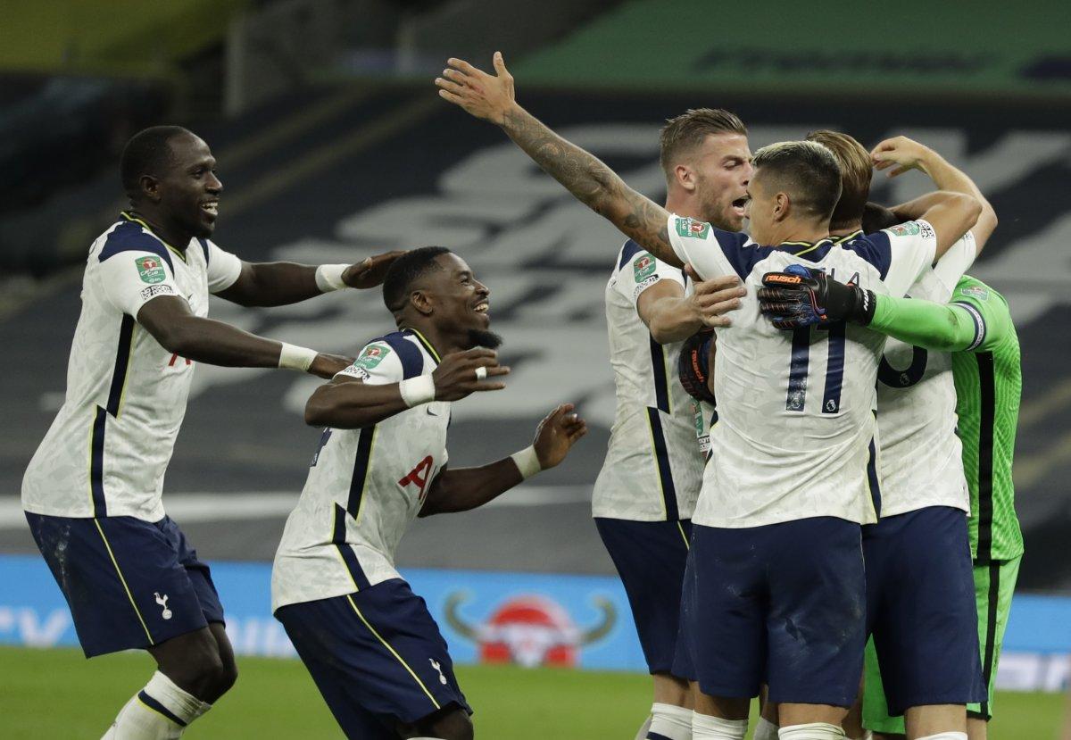 İngiltere Lig Kupası'nda Tottenham, Chelsea'yi eledi