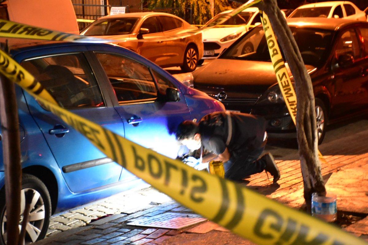 İzmir’de taksicilerin müşteri kavgası: 1'i ağır, 4 yaralı