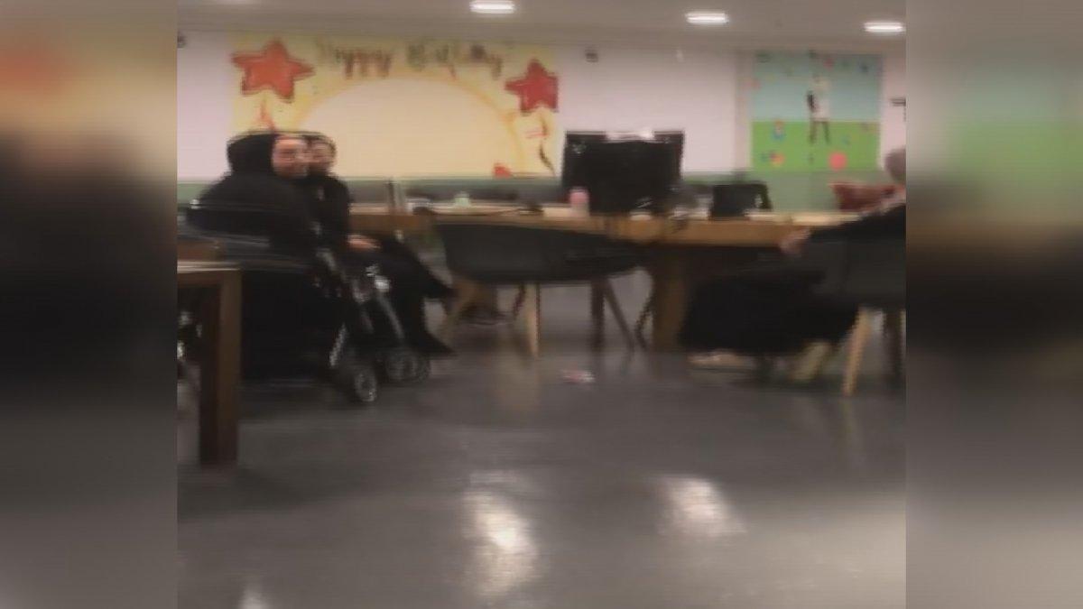 Esenyurt'ta maske uyarısı yapan kız çocuğuna şiddet