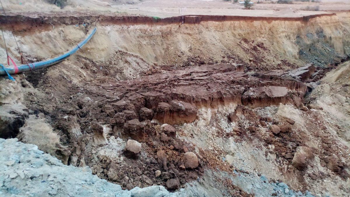 Tekirdağ’da dev çukur oluştu