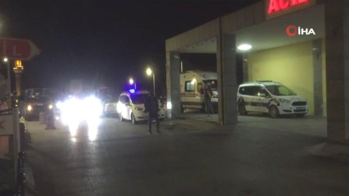 Arnavutköy'de hastanede görevli jandarma personeline saldırdılar